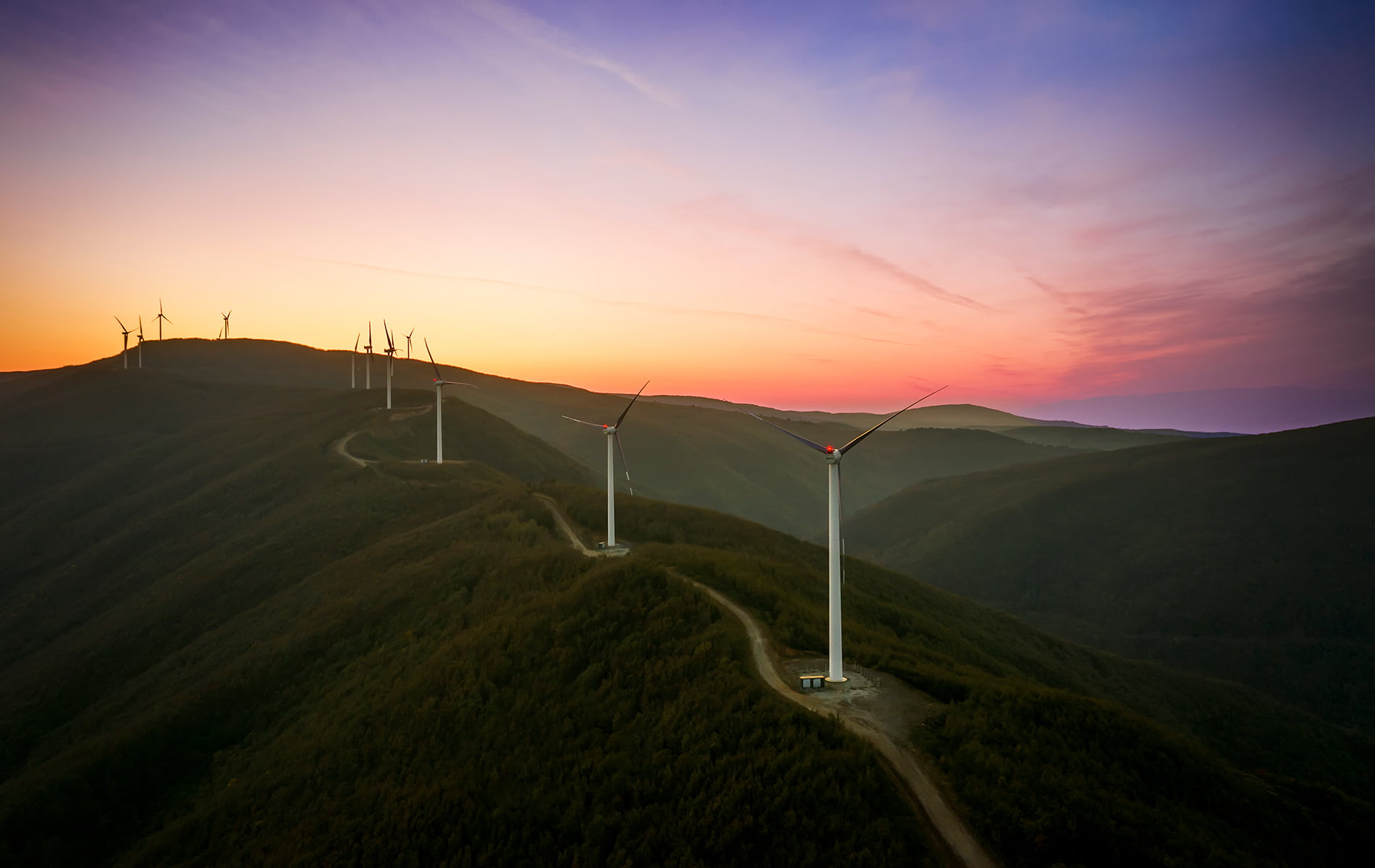 Aydem Renewables,  with its Environmental-Social-Governance Score,<br> is again the leader of Turkey. Slayt